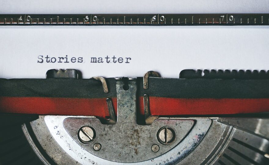 black and red typewriter